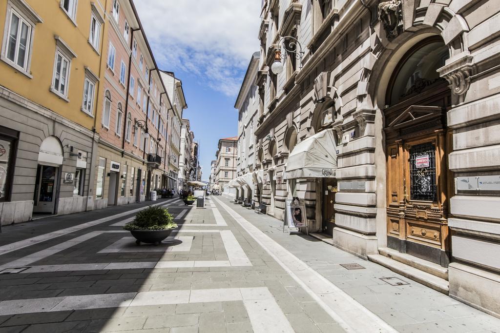 Residenza Degli Artisti Trieste Exterior foto